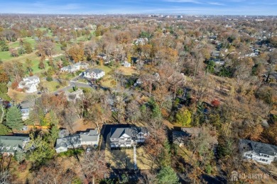 Welcome to the desirable Oak Hills section of Edison. This on Metuchen Golf and Country Club in New Jersey - for sale on GolfHomes.com, golf home, golf lot