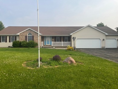 This 3 bedroom, 3 bath home with 3 car garage is located on a on Gibson Woods Golf Course in Illinois - for sale on GolfHomes.com, golf home, golf lot