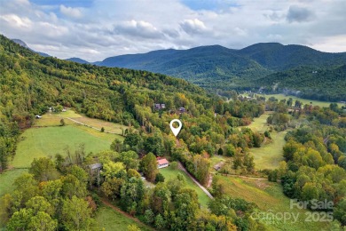 This homesite in Linville Falls Mountain Club offers the perfect on Linville Falls Golf Club in North Carolina - for sale on GolfHomes.com, golf home, golf lot