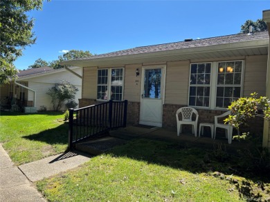Welcome to 393 A Woodbridge Dr. nestled in desirable 55+ 24 hour on Leisure Village Golf Course in New York - for sale on GolfHomes.com, golf home, golf lot