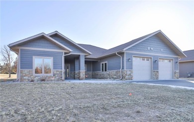 Don't miss this new construction three bedroom, two bath golf on Blueberry Pines Golf CLub in Minnesota - for sale on GolfHomes.com, golf home, golf lot