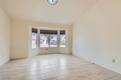 Brand New Carpeting, open Floor plan!! Move in Ready!! Large on Highland Falls Golf Club in Nevada - for sale on GolfHomes.com, golf home, golf lot