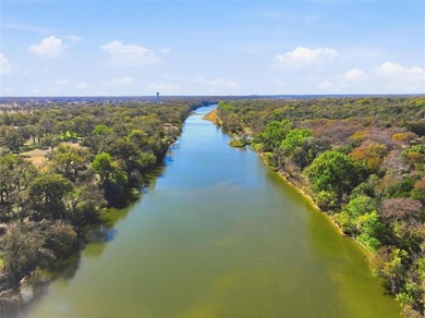Beautiful brick home in desirable Pecan Plantation!  Built in on Pecan Plantation Country Club in Texas - for sale on GolfHomes.com, golf home, golf lot
