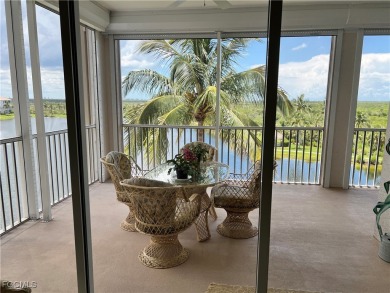 WATERFRONT PARADISE AWAITS Welcome to this stunning condo with on Lexington Country Club in Florida - for sale on GolfHomes.com, golf home, golf lot