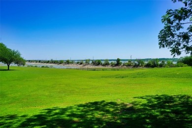 Lake side 4bd 3bth condo is the perfect affordable new home! on The Club At Runaway Bay in Texas - for sale on GolfHomes.com, golf home, golf lot