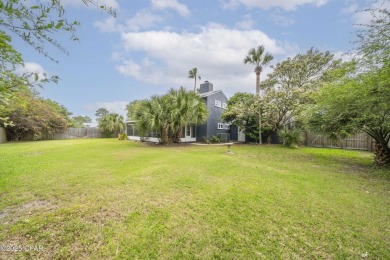 Colony Club is a prestigious golf Community! Experience modern on Holiday Golf Club in Florida - for sale on GolfHomes.com, golf home, golf lot