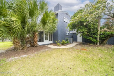 Colony Club is a prestigious golf Community! Experience modern on Holiday Golf Club in Florida - for sale on GolfHomes.com, golf home, golf lot