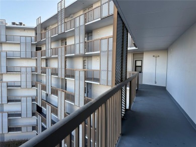 Experience practical living in this corner unit on the 6th floor on Turnberry Isle Resort and Club in Florida - for sale on GolfHomes.com, golf home, golf lot