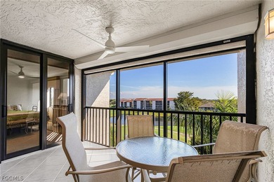 TOP FLOOR. END UNIT. SOUTHERN EXPOSURE. RIVER VIEWS on The Landings Yacht, Golf and Tennis Club in Florida - for sale on GolfHomes.com, golf home, golf lot