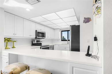 TOP FLOOR. END UNIT. SOUTHERN EXPOSURE. RIVER VIEWS on The Landings Yacht, Golf and Tennis Club in Florida - for sale on GolfHomes.com, golf home, golf lot