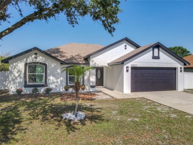 Under contract-accepting backup offers. One or more photo(s) has on Wedgefield Golf Club in Florida - for sale on GolfHomes.com, golf home, golf lot