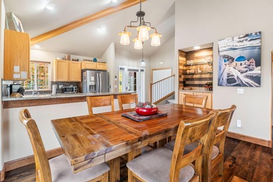 This stunning end-unit townhome overlooks the 8th Green at the on Eagle Crest Golf Resort - Resort Course in Oregon - for sale on GolfHomes.com, golf home, golf lot