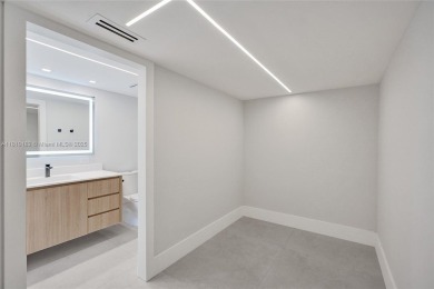 One-of-a-Kind Modern Apartment in Prime Aventura Location
This on Turnberry Isle Resort and Club in Florida - for sale on GolfHomes.com, golf home, golf lot