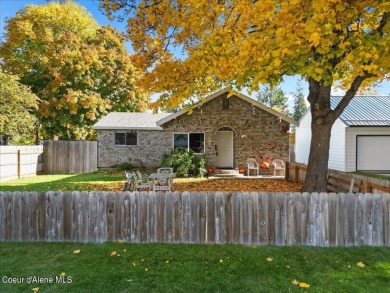 Welcome to this delightful classic downtown Coeur d'Alene home! on Coeur D Alene Resort Golf Course in Idaho - for sale on GolfHomes.com, golf home, golf lot