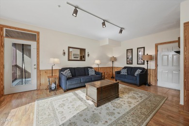 Beautifully maintained 2-bedroom, 2-bath condo located on the on Gatlinburg Golf Course in Tennessee - for sale on GolfHomes.com, golf home, golf lot