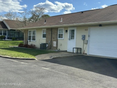 This is the One!   This FULLY updated Baronet that is beautiful on Leisure Village West Assoc. in New Jersey - for sale on GolfHomes.com, golf home, golf lot
