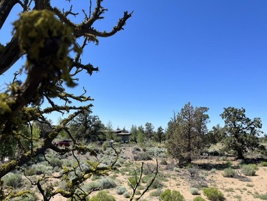 This Four Peaks lot is close to all the resort action AND allows on The Club At Pronghorn Golf Course in Oregon - for sale on GolfHomes.com, golf home, golf lot