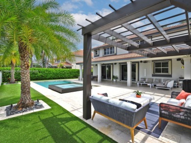 INCREDIBLE BACKYARD, FULLY RENOVATED HOME W/ STUNNING VIEWS on Weston Hills Country Club in Florida - for sale on GolfHomes.com, golf home, golf lot