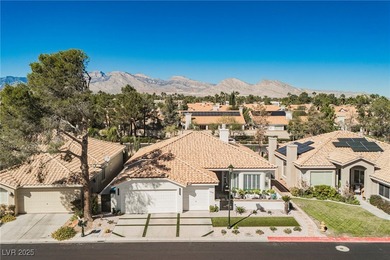 ABSOLUTELY STUNNING, COMPLETELY RENOVATED 1-story, 3-bedroom on Canyon Gate Country Club in Nevada - for sale on GolfHomes.com, golf home, golf lot