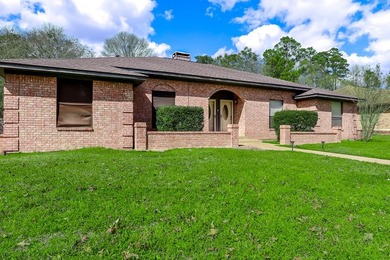Rare opportunity to own a well-maintained duplex in the highly on Crown Colony Country Club in Texas - for sale on GolfHomes.com, golf home, golf lot