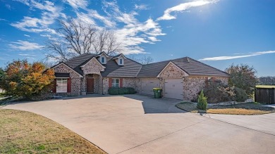 This three bedroom, two bathroom, large three car garage is on Granbury Country Club in Texas - for sale on GolfHomes.com, golf home, golf lot