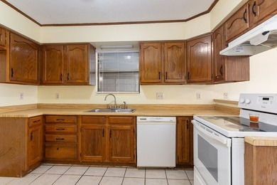 Rare opportunity to own a well-maintained duplex in the highly on Crown Colony Country Club in Texas - for sale on GolfHomes.com, golf home, golf lot