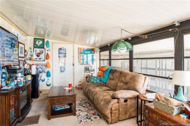 Very spacious two bedroom, two bath manufactured home in on Heritage Ridge Golf Club in Florida - for sale on GolfHomes.com, golf home, golf lot