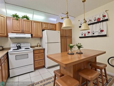 ALL ASSESMENTS PAID. SELLER CONCESSION TOWARD BUYER'S CLOSING on Woodmont Country Club in Florida - for sale on GolfHomes.com, golf home, golf lot