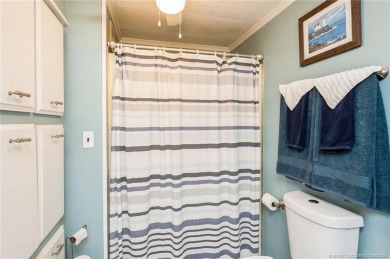 Very spacious two bedroom, two bath manufactured home in on Heritage Ridge Golf Club in Florida - for sale on GolfHomes.com, golf home, golf lot