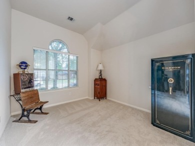 Welcome home to this thoughtfully updated retreat featuring 4 on Stewart Peninsula Golf Course in Texas - for sale on GolfHomes.com, golf home, golf lot