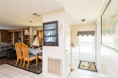 Very spacious two bedroom, two bath manufactured home in on Heritage Ridge Golf Club in Florida - for sale on GolfHomes.com, golf home, golf lot