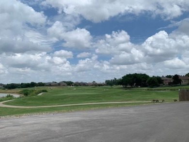 Welcome home to this thoughtfully updated retreat featuring 4 on Stewart Peninsula Golf Course in Texas - for sale on GolfHomes.com, golf home, golf lot