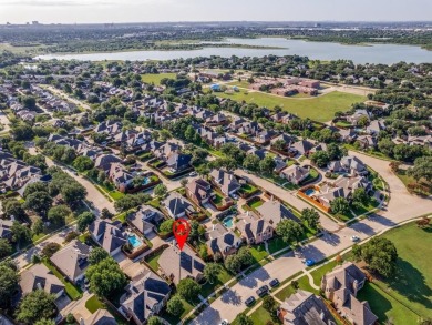 Welcome home to this thoughtfully updated retreat featuring 4 on Stewart Peninsula Golf Course in Texas - for sale on GolfHomes.com, golf home, golf lot