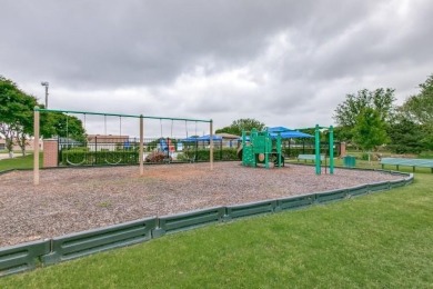 Welcome home to this thoughtfully updated retreat featuring 4 on Stewart Peninsula Golf Course in Texas - for sale on GolfHomes.com, golf home, golf lot