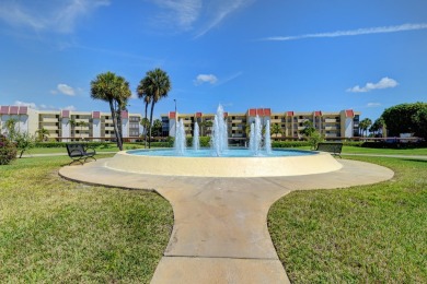 Welcome to this meticulously maintained 2-bed, 2-bath this on Boca Dunes Golf and Country Club in Florida - for sale on GolfHomes.com, golf home, golf lot