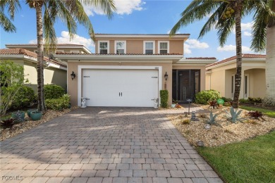 Stunning two-story home in Lindsford - 3 bedrooms, loft, and 2.5 on Eastwood Golf Course in Florida - for sale on GolfHomes.com, golf home, golf lot