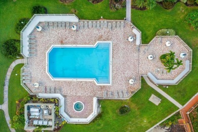 Magnificent sunsets, panoramic and breathtaking bay, nature and on Isla Del Sol Yacht and Country Club in Florida - for sale on GolfHomes.com, golf home, golf lot