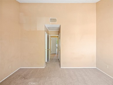 3-bedroom 2.5-bathroom, 1206sf nestled next to the North Lake on Silver Lakes Golf Course in California - for sale on GolfHomes.com, golf home, golf lot