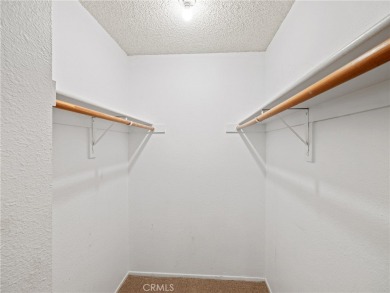 3-bedroom 2.5-bathroom, 1206sf nestled next to the North Lake on Silver Lakes Golf Course in California - for sale on GolfHomes.com, golf home, golf lot