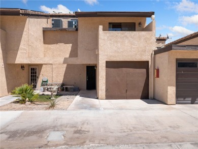 3-bedroom 2.5-bathroom, 1206sf nestled next to the North Lake on Silver Lakes Golf Course in California - for sale on GolfHomes.com, golf home, golf lot