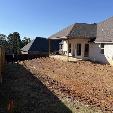 Stunning new construction home on a beautiful lot in Maumelle's on Maumelle Golf and Country Club in Arkansas - for sale on GolfHomes.com, golf home, golf lot