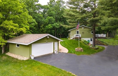 Wautoma, Golf Course Backyard 2bed 1 1/2Bath home- Large fenced on Waushara Country Club in Wisconsin - for sale on GolfHomes.com, golf home, golf lot