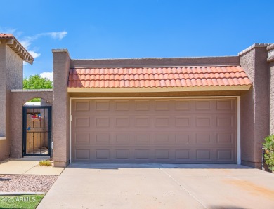 HERE IS THE TURN KEY DEAL YOU CAN'T AFFORD TO MISS. Whether this on Cottonwood Country Club in Arizona - for sale on GolfHomes.com, golf home, golf lot