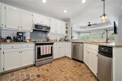 ***VRM*** SELLER WILL CONSIDER OFFERS BETWEEN $469,000 AND $499 on Cypress Country Club and Golf Club  in Alabama - for sale on GolfHomes.com, golf home, golf lot