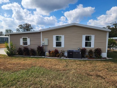 Beautifully Updated 2 Bedroom, 2 Bathroom Home in Rolling Greens on Rolling Greens Executive Golf Community in Florida - for sale on GolfHomes.com, golf home, golf lot
