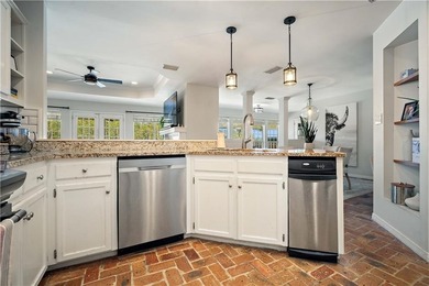 ***VRM*** SELLER WILL CONSIDER OFFERS BETWEEN $469,000 AND $499 on Cypress Country Club and Golf Club  in Alabama - for sale on GolfHomes.com, golf home, golf lot
