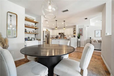 ***VRM*** SELLER WILL CONSIDER OFFERS BETWEEN $469,000 AND $499 on Cypress Country Club and Golf Club  in Alabama - for sale on GolfHomes.com, golf home, golf lot