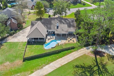 ***VRM*** SELLER WILL CONSIDER OFFERS BETWEEN $469,000 AND $499 on Cypress Country Club and Golf Club  in Alabama - for sale on GolfHomes.com, golf home, golf lot
