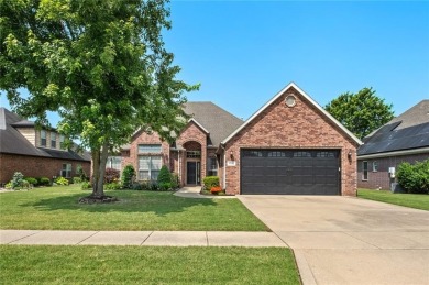 Welcome to your Home on the Golf Course!  One-level, All Brick on Stonebridge Meadows Golf Club in Arkansas - for sale on GolfHomes.com, golf home, golf lot