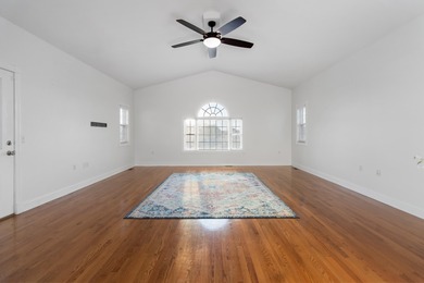 Check out this stunning brick estate perfectly situated on the on Crooked Creek Golf Club in Kentucky - for sale on GolfHomes.com, golf home, golf lot